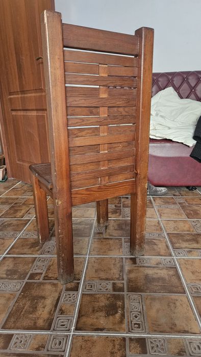 Стулья  деревянные