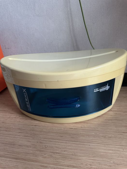 УФ лампа для  стерильных инструментов!