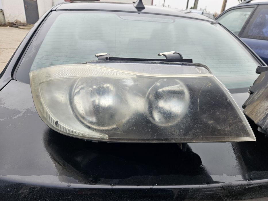 Vand faruri bmw e 90 2004-2006 nfl
