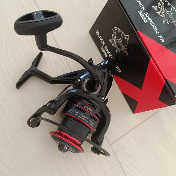 Mulineta de Crap  Black Shadow 6000 9 rulmenți