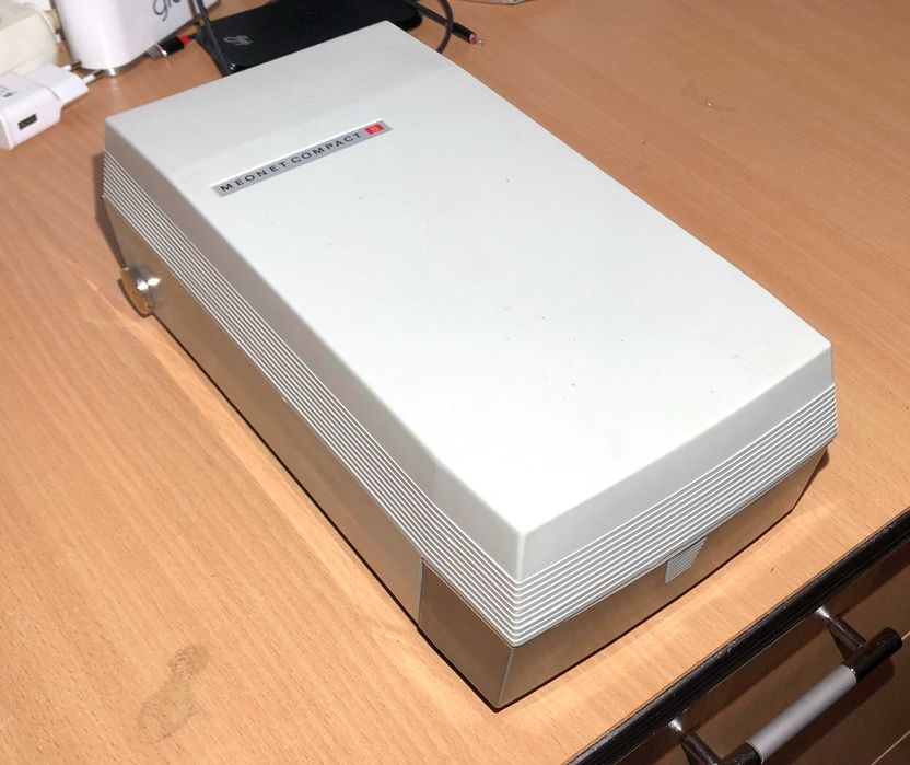 Aparat de vazut filme 8 mm in slow motion Meopta Meonet Compact S