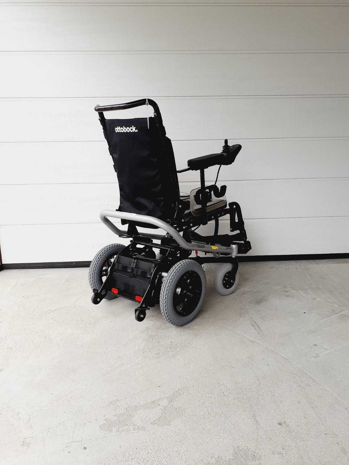 Carucior electric invalizi PLIABIL cauciucuri noi Otto A 200 (folosit)