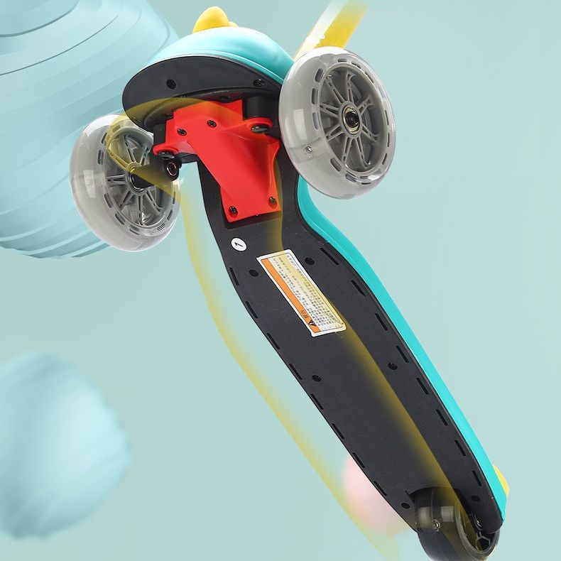 Детский трёхколёсный самокат, скутер