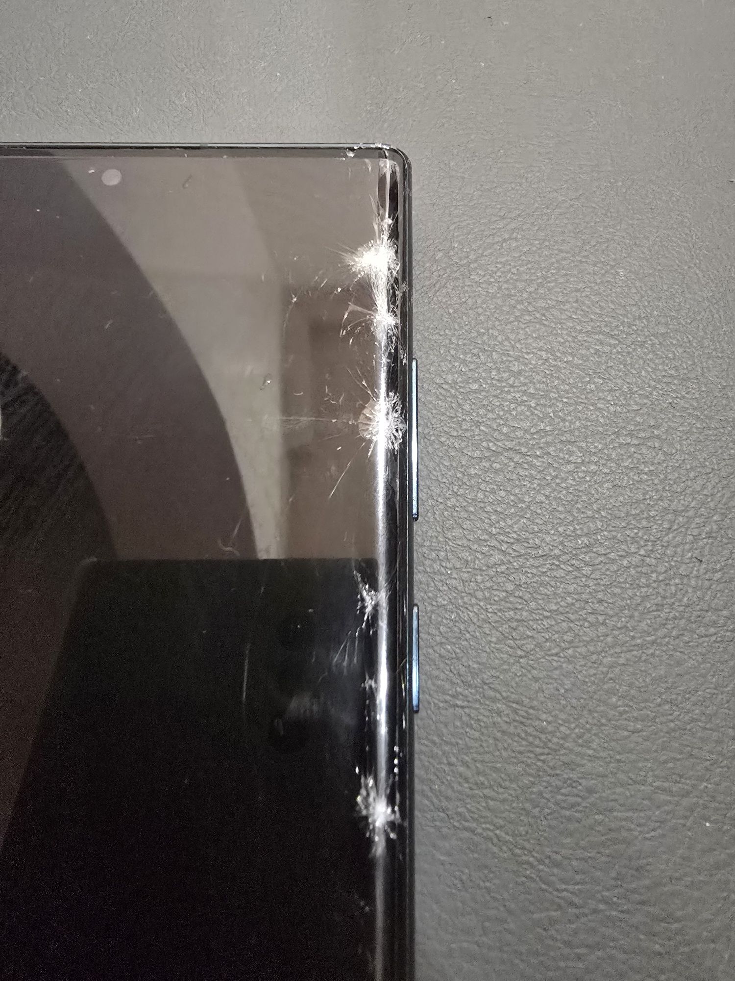 Samsung S22 ultra 256 гб