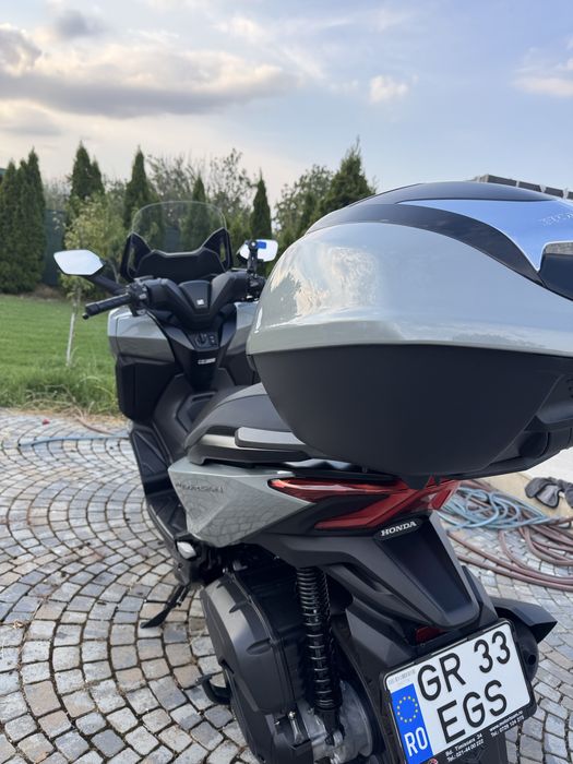 Scuter Honda Forza 125