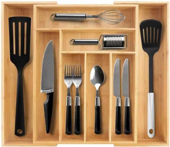 Organizator extensibil tacamuri bucatarie din bambus 6-8 compartimente