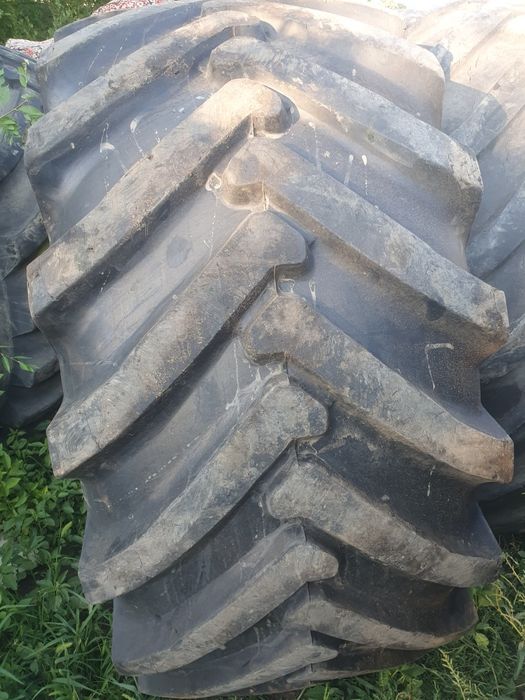 Шины к700 . 28.1R26 BELSHINA