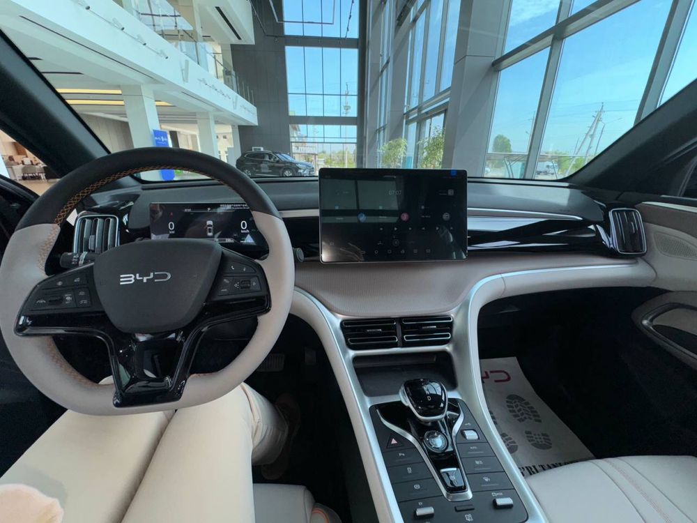 BYD Song Pro DM-i Champion 110 km Flagship от официального дилера