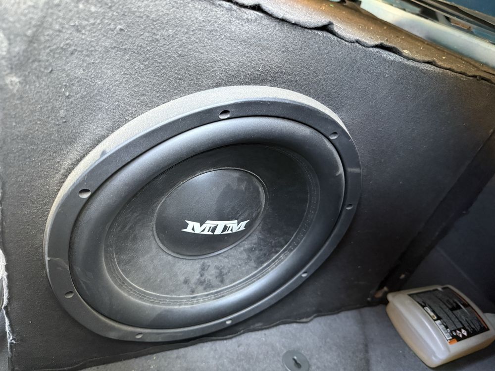 Субуфер MTM + усилвател JBL GT Series