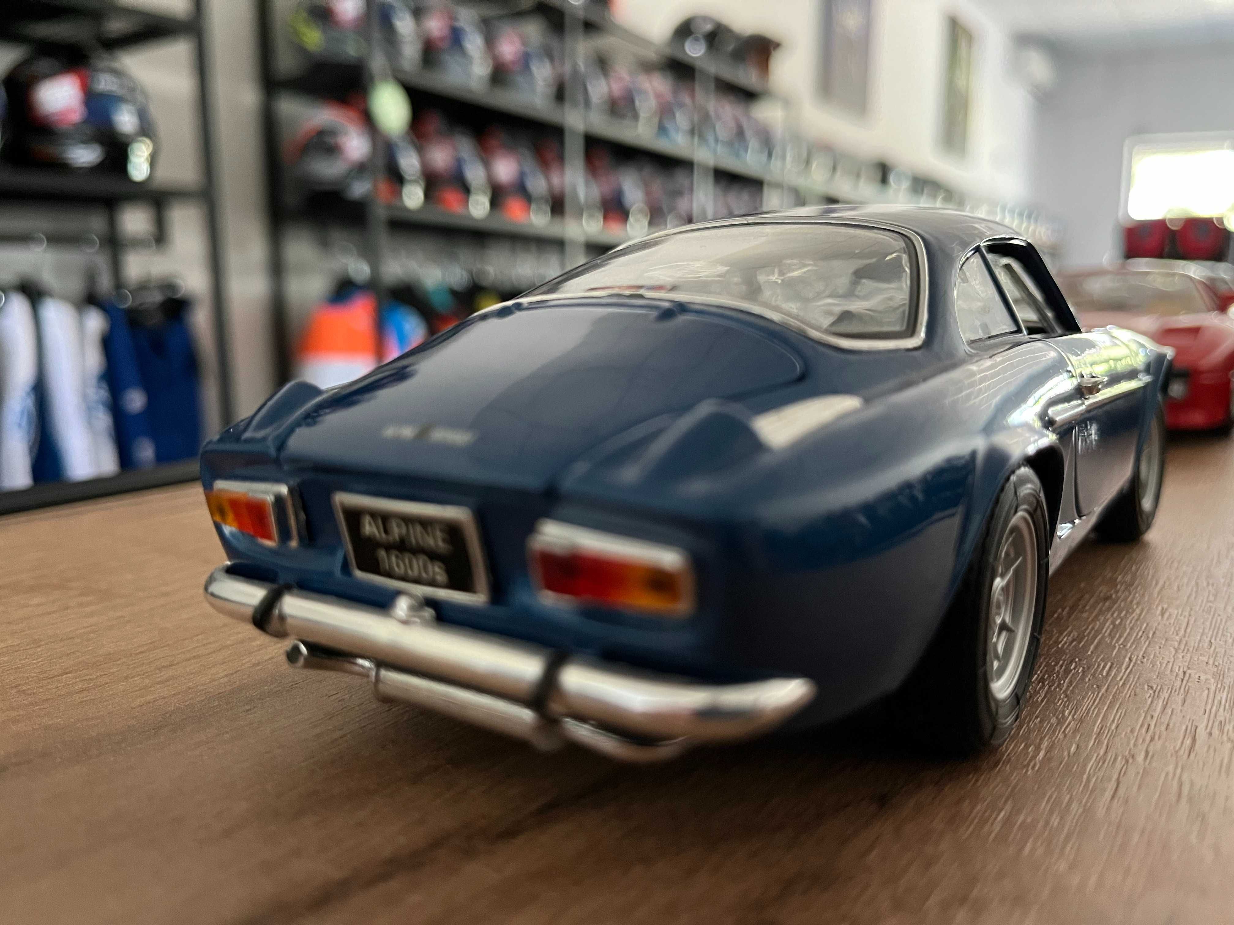 Метална колекционерска колички  MAISTO RENALUT ALPINE A110 1971 1:18