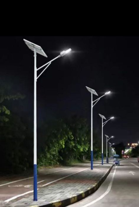 Сталбалар замонавий куринишда солнечный панель оркали еруглик таркатад