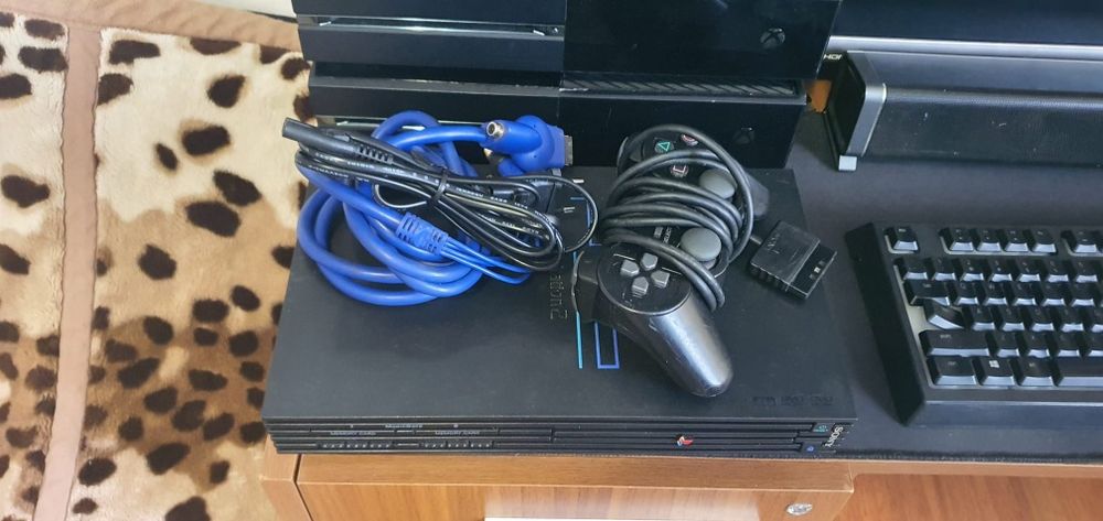 PlayStation 2 Phat / Ps 2 Phat