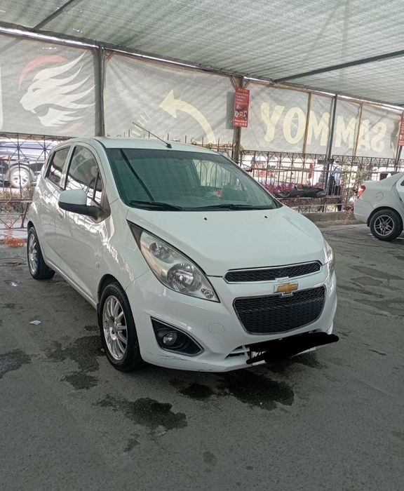 Спарк срочно сотилади