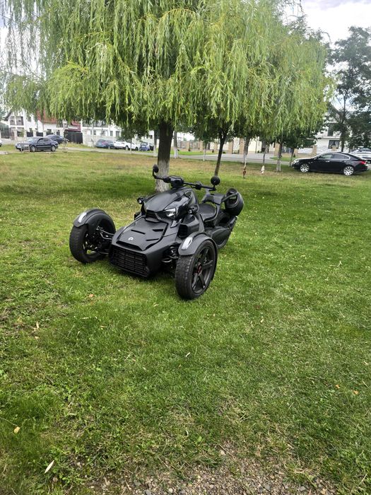 De vanzare Can Am