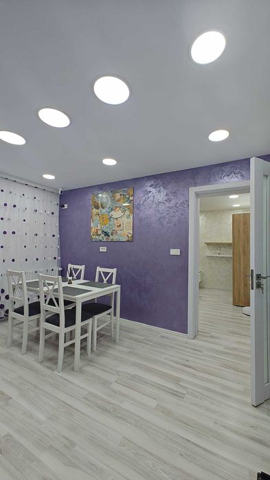 Apartament cu 3 camere