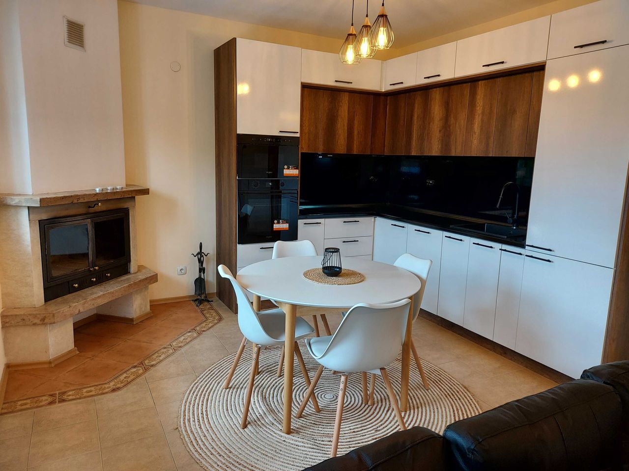 Продава се Къща в Банско - 140 кв.м за 1758 €/кв.м - Снимка #2