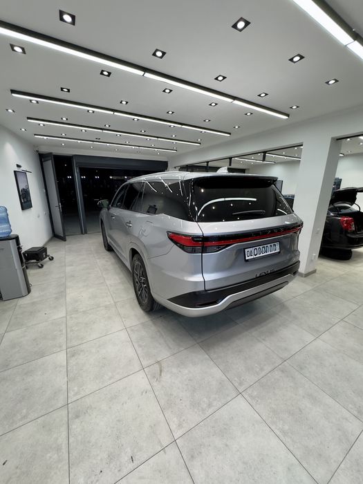 Lexus TX350 Premium (Srochno)