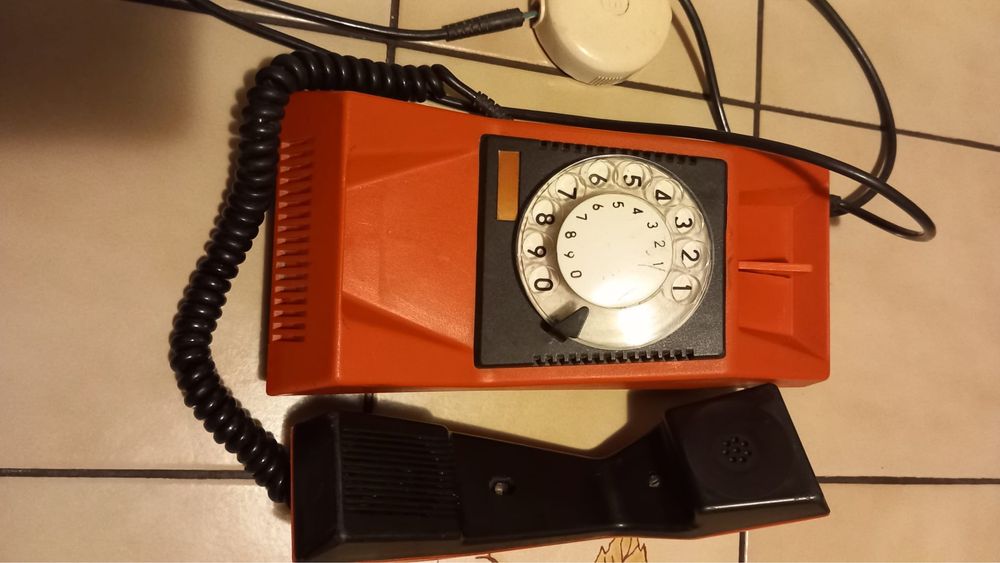 Telefon romanesc comunist
