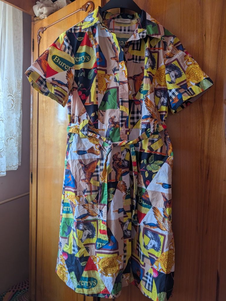 Rochie superbă Burberry
