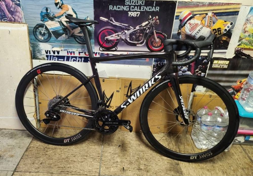 Карбонов велосипед S-WORKS TARMAC SL8,Sram Red AXS.2025г.