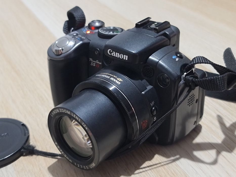 Canon PowerShot S5 IS