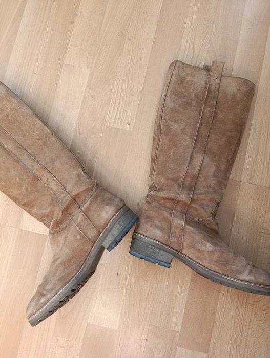 Нови високи ботуши 41-42номер за пухкаво краче