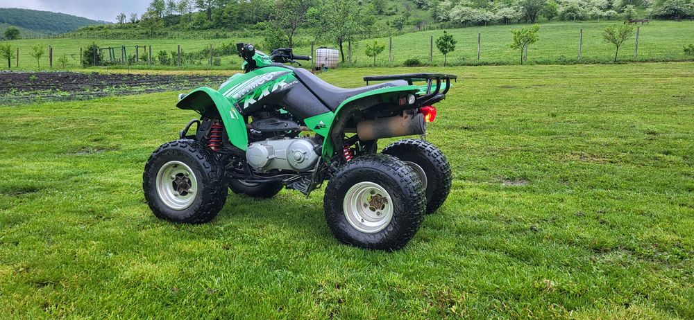 Atv kymco 2x4 cutie automată