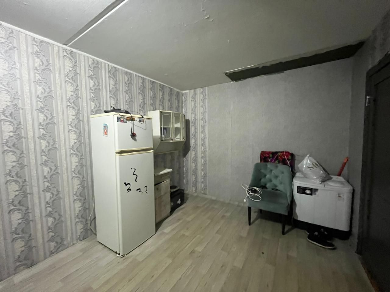 Продаётся 1 ком кв. в малосемейном доме