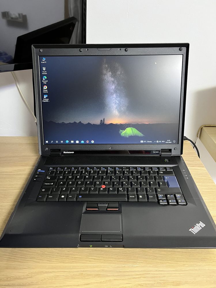 Vând Laptop Lenovo Thinkpad