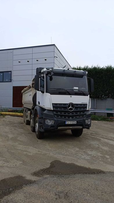 Autobasculanta 8*4