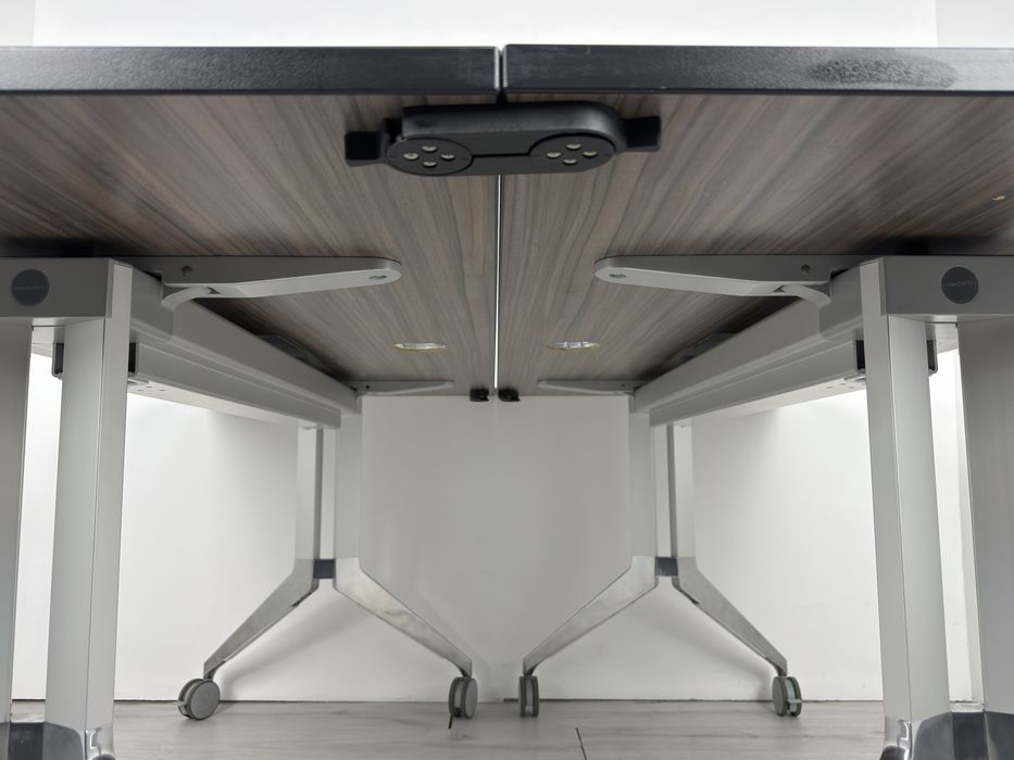 Офис сгъваема маса за обучение или срещи с колелца обзавеждане;