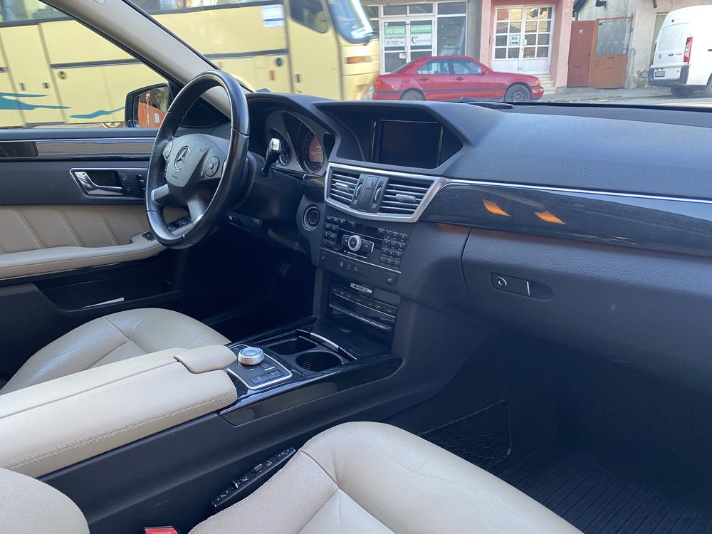 Mercedes E350 4matic