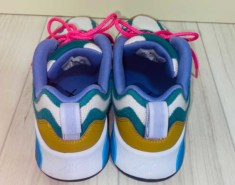 Adidași Nike, mărimea 37