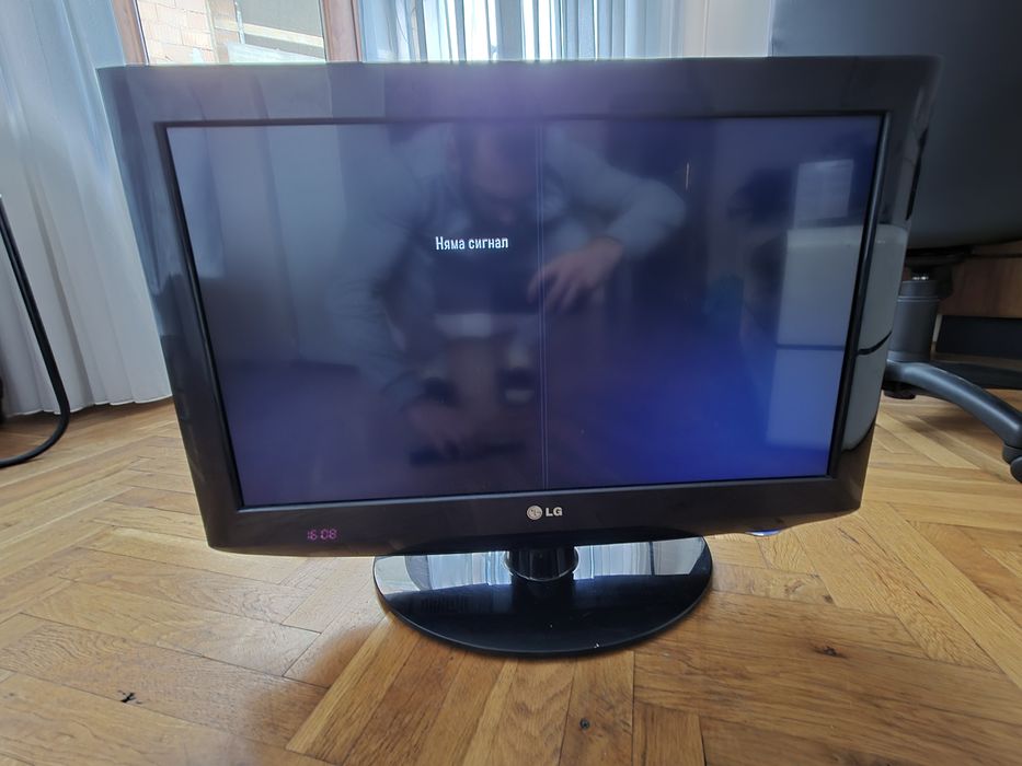 Телевизор LG 32 инча