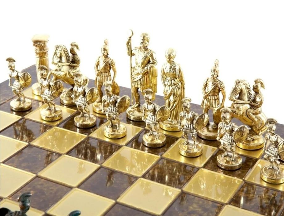 Vând șah bronz, grecii si romanii