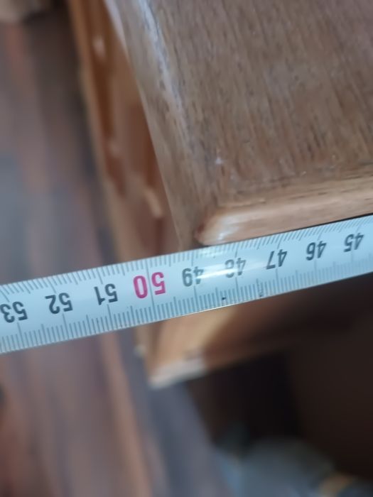 Скрин от масивна дъбова дъвесина