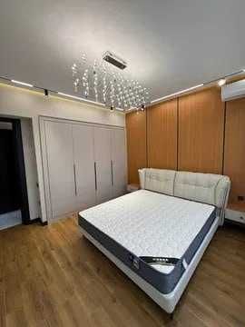 Новостройка, 4/4/5, 178м2 Ориентир: метро Ойбек ЕВРОЛЮКС !!