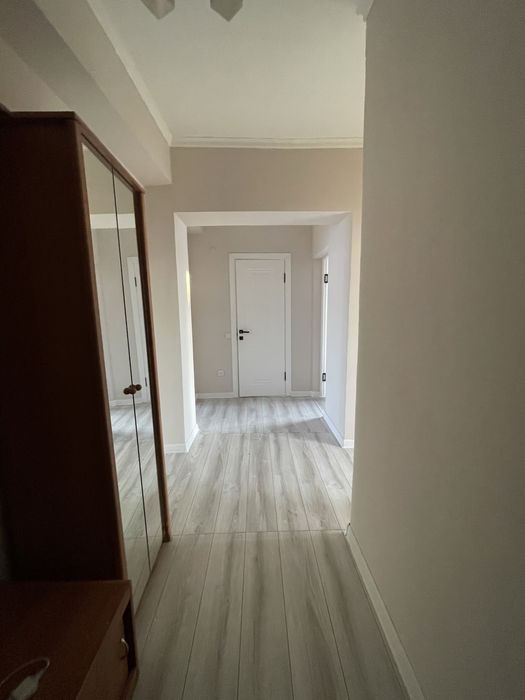 на подселение 1 девушку