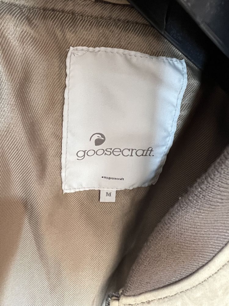 Продавам кожено яке Goosecraft