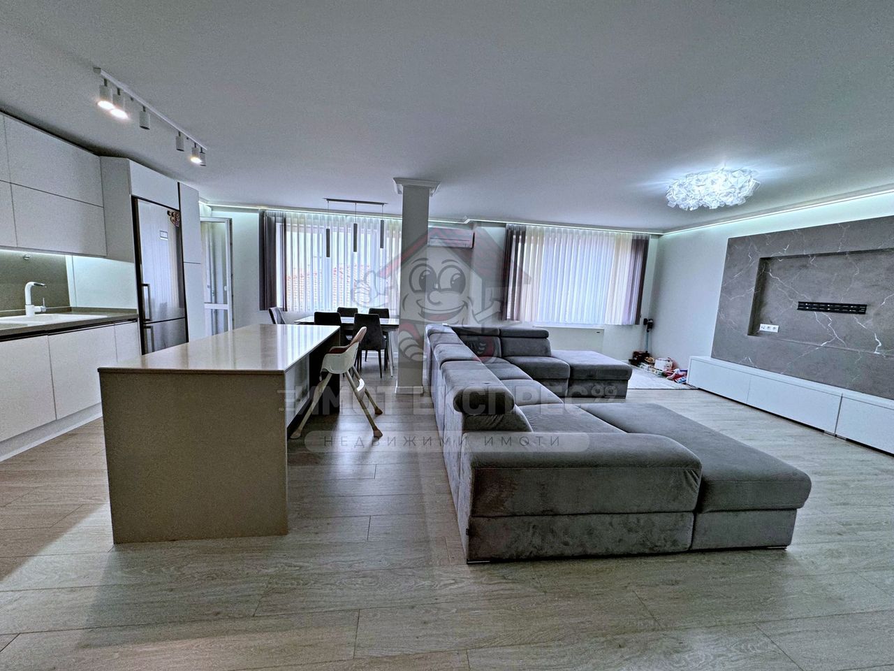 Продава се Многостаен апартамент в Асеновград - 180 кв.м за 967 €/кв.м - Снимка #12