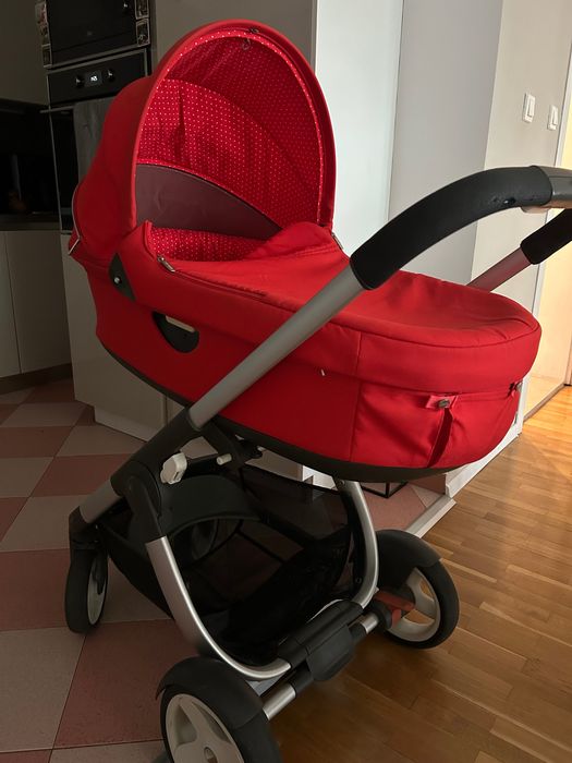 Бебешка Количка Stokke + кош за кола и ISOFIX