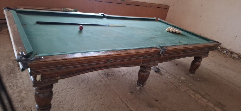 Бильярд стол сотилади