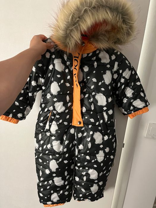 Нов, с етикет космонавт/ ескимос в размер 86