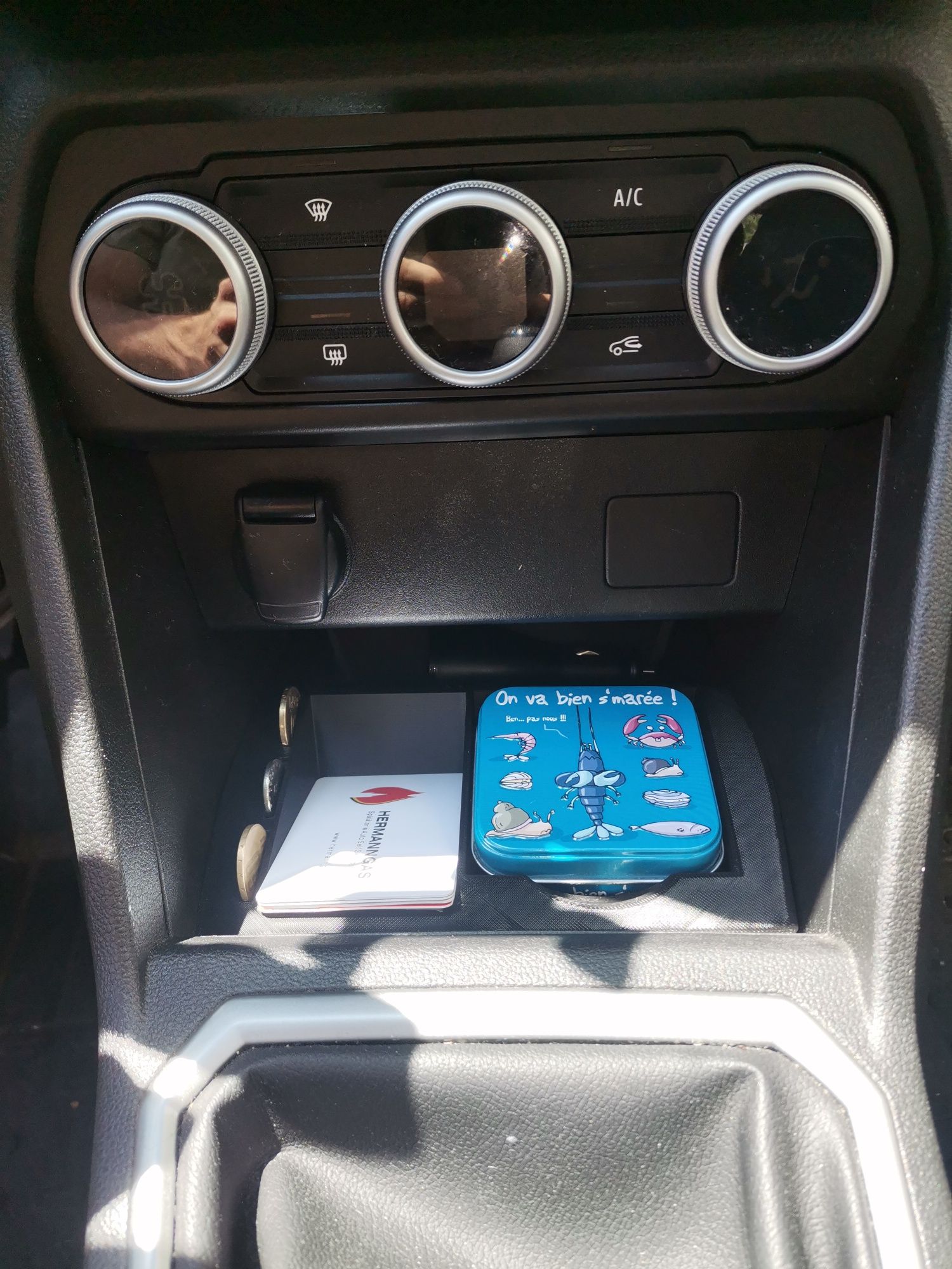 Organizator Dacia Sandero model 2023-2025