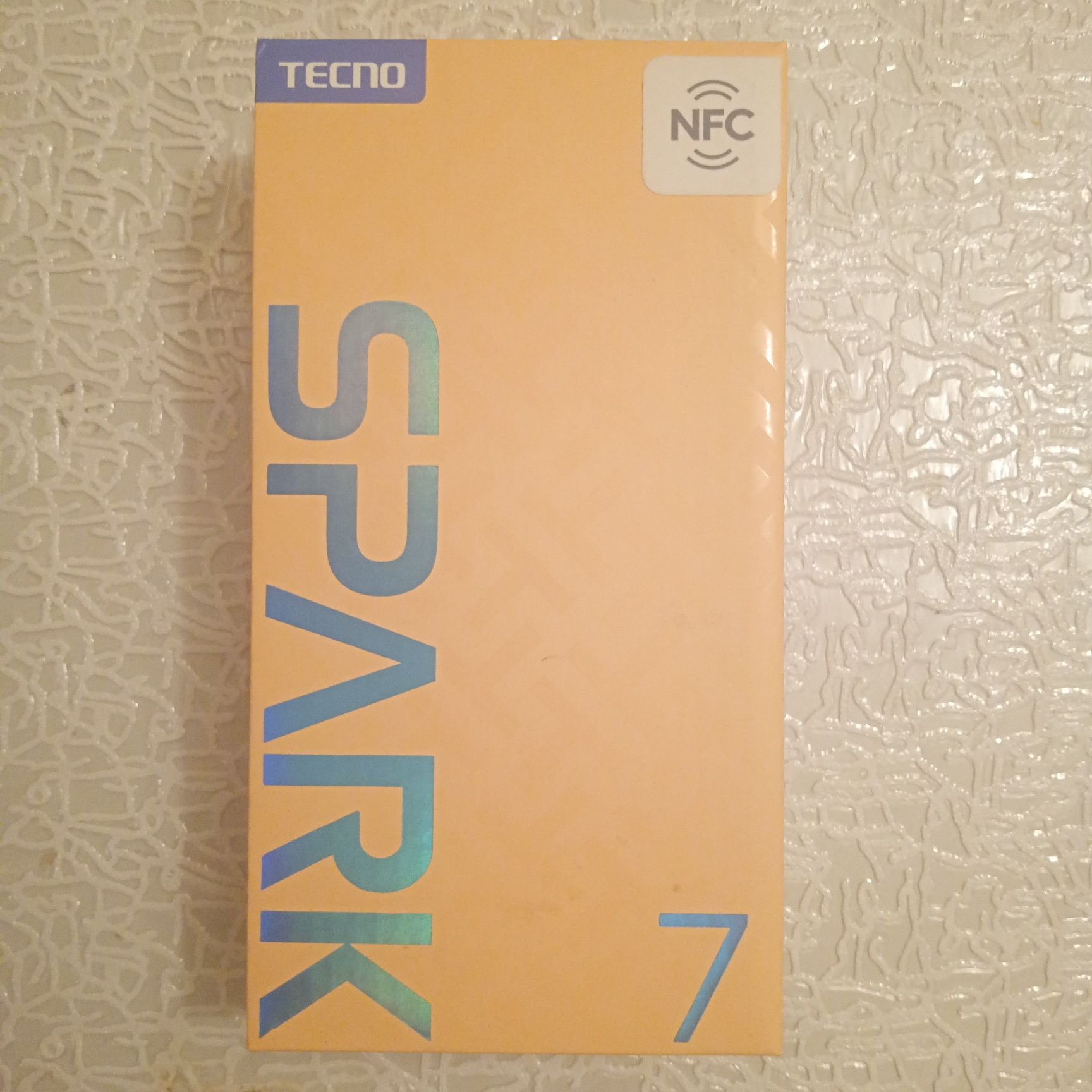 Продам телефон Texno Spark 7