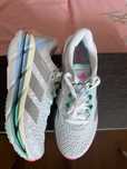 Adidasi adidas nr 42