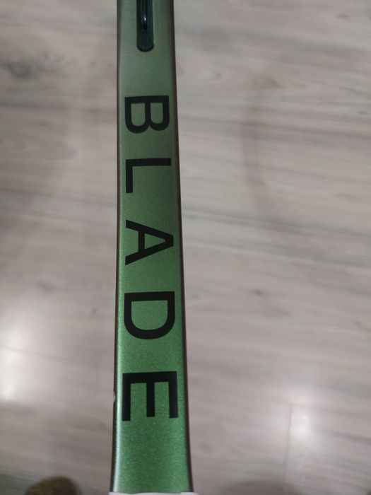 Тенис ракета Wilson V8 285 g