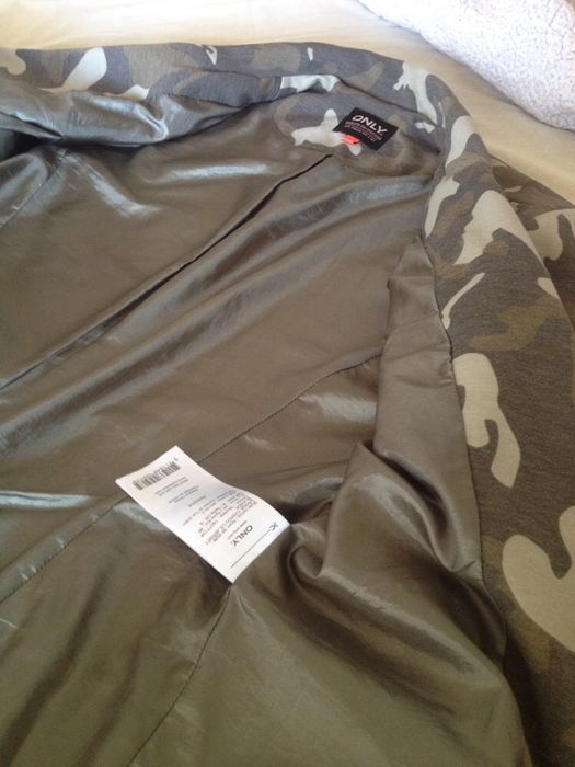 Only сако и H&M дънки за 25лв.