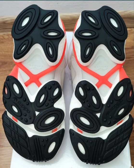 Vând /schimb Adidas Torsion X mărimea 41 1/3 (26cm)