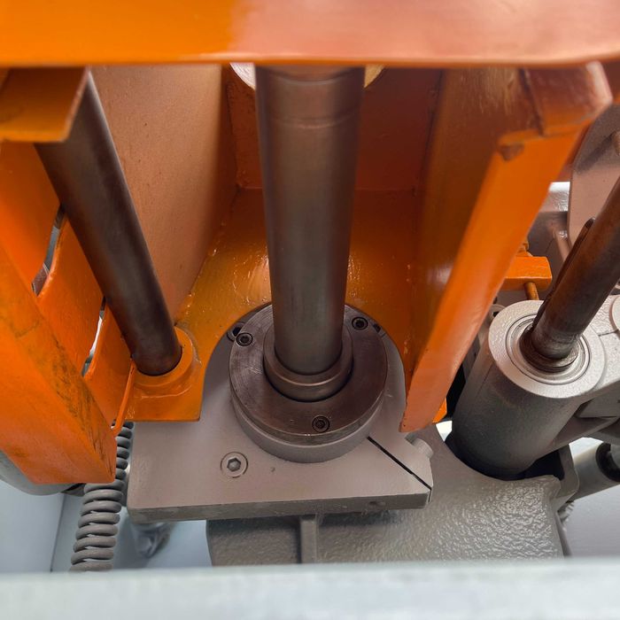 Masina de prelucrat pe 4 fete reconditionata